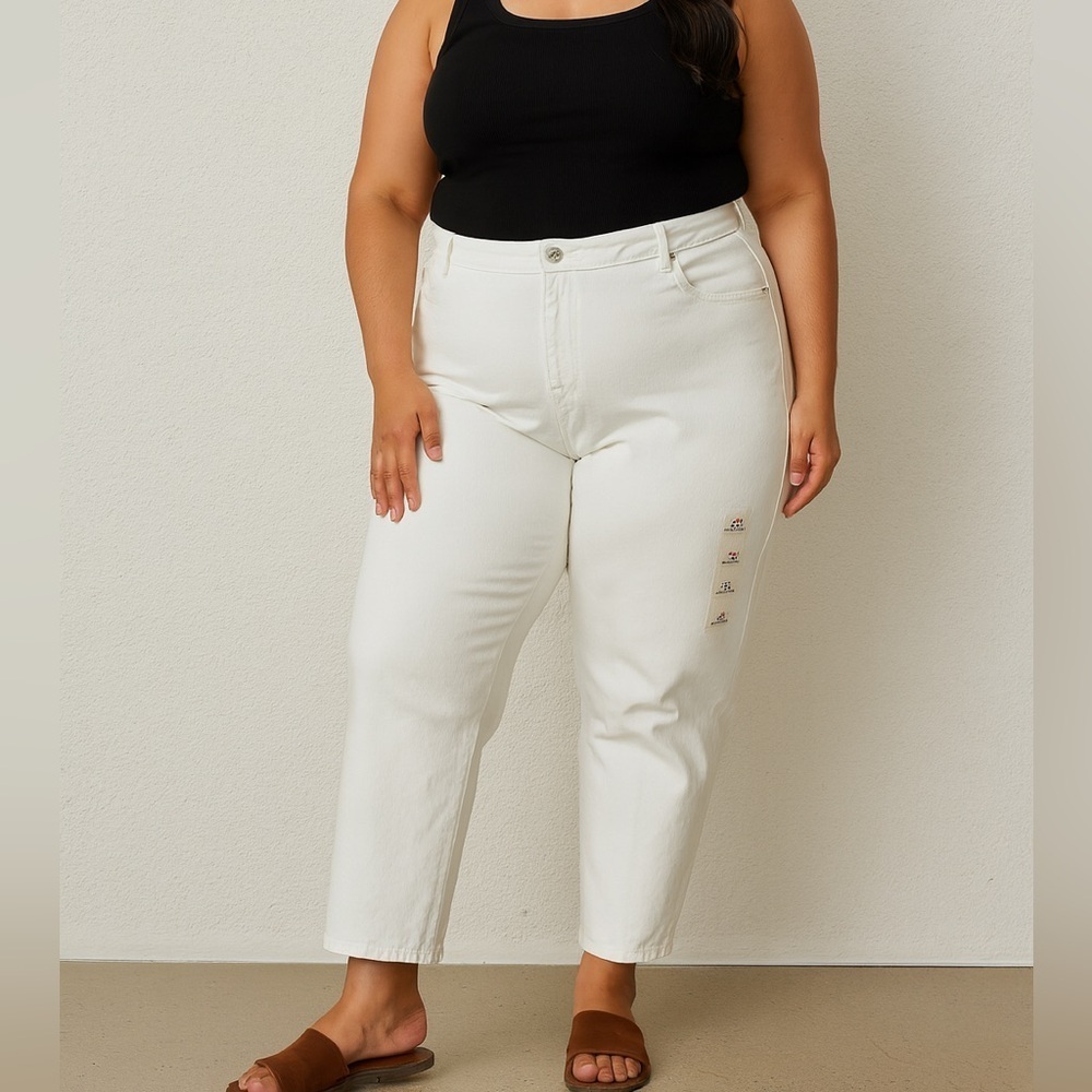 Old Navy Crisp White Denim O.G Straight Jeans